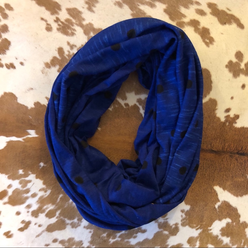 Old Navy Infinity Scarf, royal blue